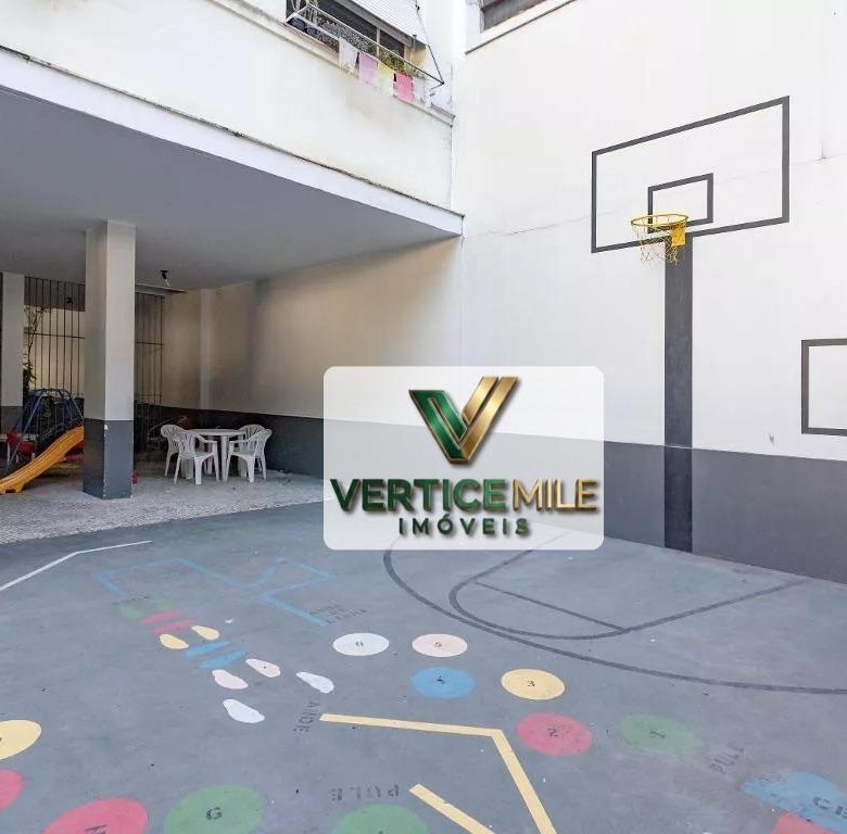 Apartamento reformado de 3 quartos com vaga em Laranjeiras Mobília Edificio Araxa