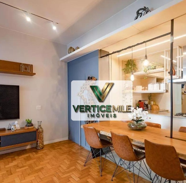 Apartamento reformado de 3 quartos com vaga em Laranjeiras Mobília Edificio Araxa