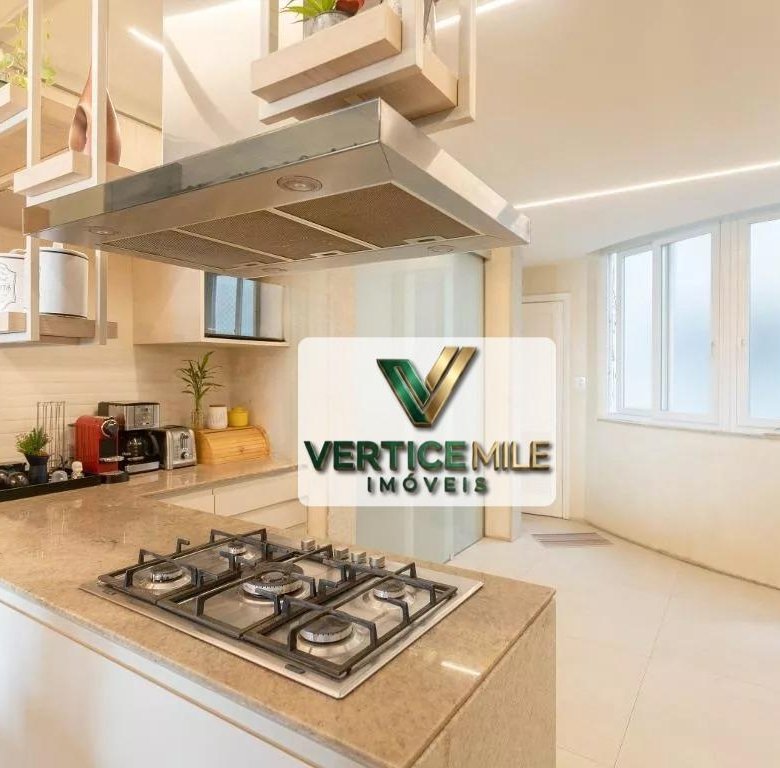 Apartamento reformado de 3 quartos com vaga em Laranjeiras Mobília Edificio Araxa