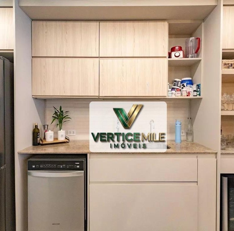 Apartamento reformado de 3 quartos com vaga em Laranjeiras Mobília Edificio Araxa