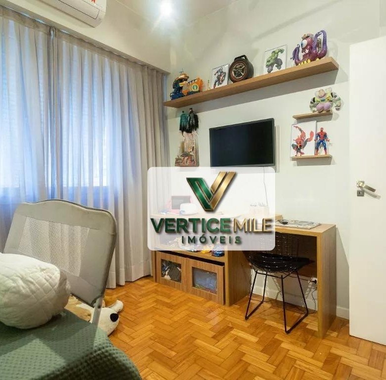 Apartamento reformado de 3 quartos com vaga em Laranjeiras Mobília Edificio Araxa