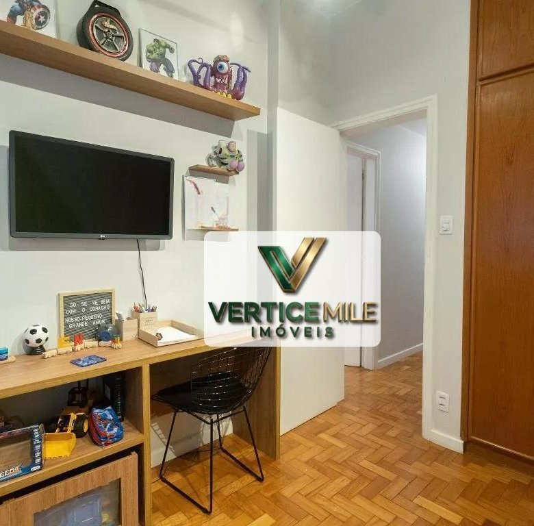 Apartamento reformado de 3 quartos com vaga em Laranjeiras Mobília Edificio Araxa